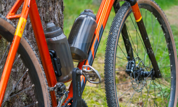 5 pomysłów na prezent dla rowerzysty, kolarza gravelowego (do 200 zł)