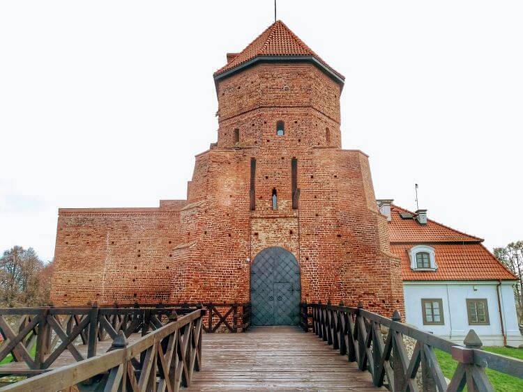 Zamki średniowieczne – propozycja zawsze aktualna