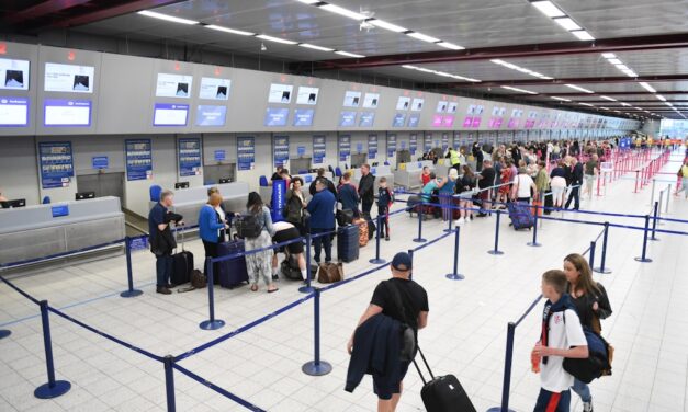 Na czym polega kontrola bezpieczeństwa na lotnisku?